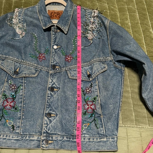 Code Blue vintage Jean Jacket Beaded Floral. Women’s size M - Picture 12 of 16